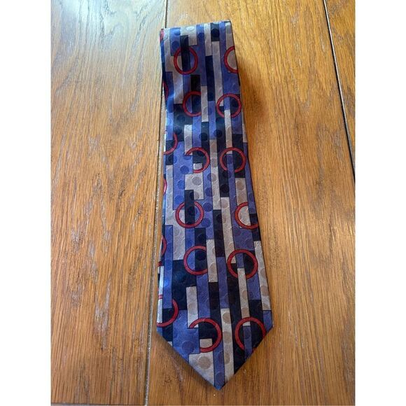 Bugatti Men’s Tie. Used. Good condition. - Picture 1 of 5